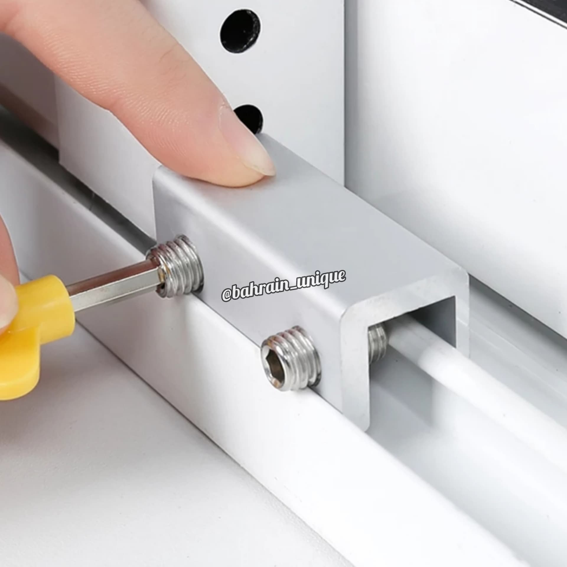 Window Locker ‎- قافل ‏النوافذ image 4