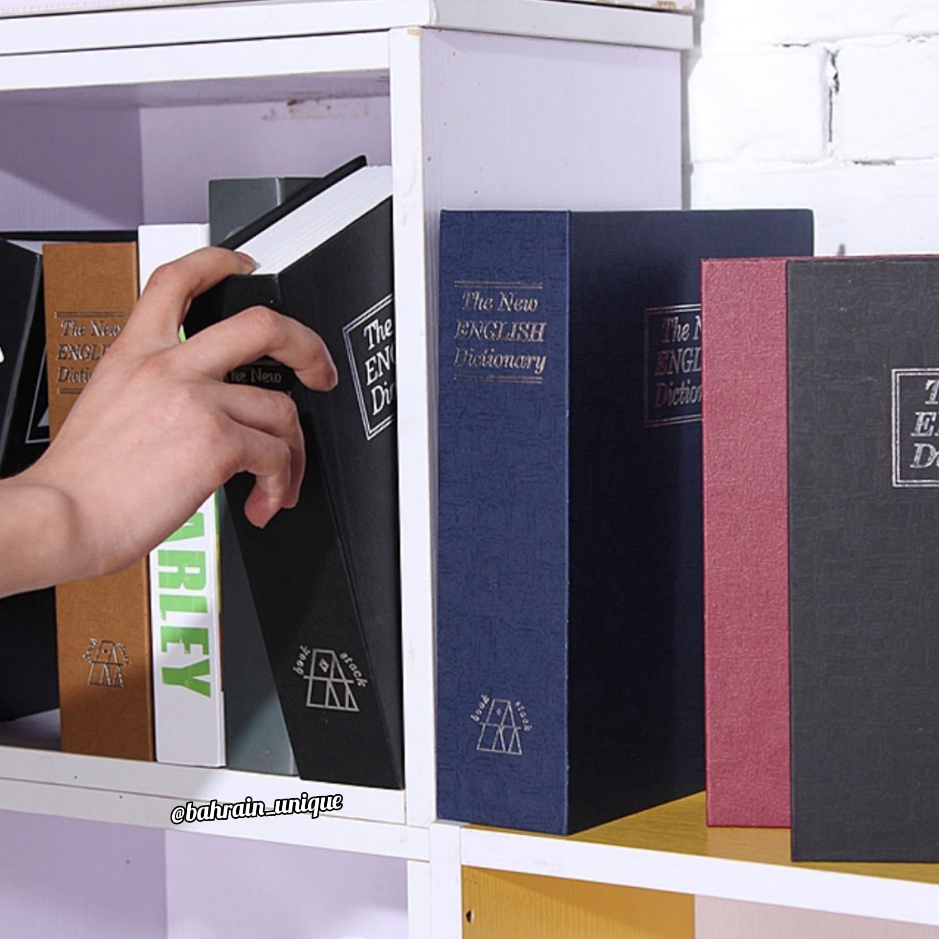Safe Box book ‎- صندوق ‏التخزين